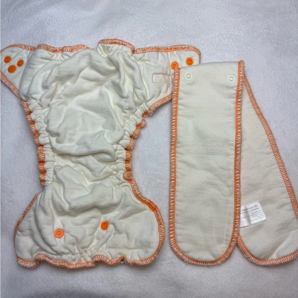 Sloomb bamboo fleece diaper with Multicolor Snaps, size Medium